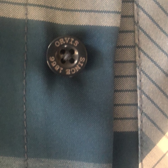 Orvis Men's Blue Plaid Shirt - Picture 6 of 12